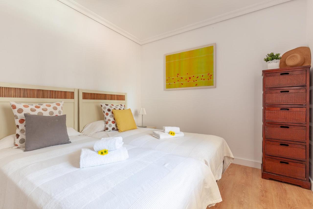 Apartamento Luminoso Y Acogedor En Sevilla. A/C. Bagian luar foto