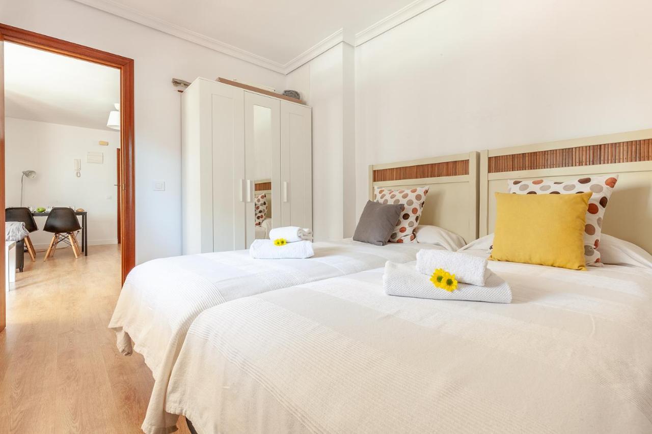 Apartamento Luminoso Y Acogedor En Sevilla. A/C. Bagian luar foto