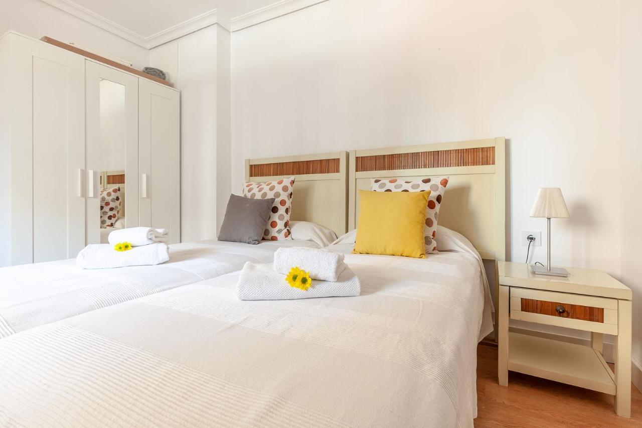 Apartamento Luminoso Y Acogedor En Sevilla. A/C. Bagian luar foto
