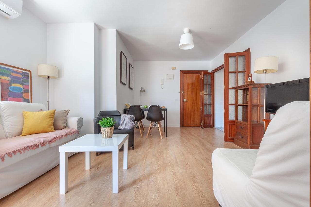 Apartamento Luminoso Y Acogedor En Sevilla. A/C. Bagian luar foto