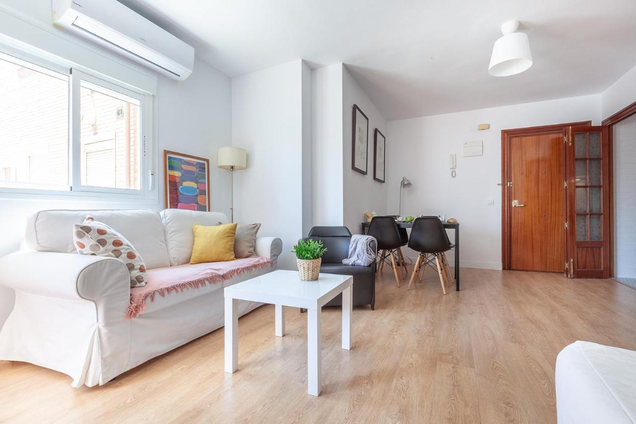 Apartamento Luminoso Y Acogedor En Sevilla. A/C. Bagian luar foto